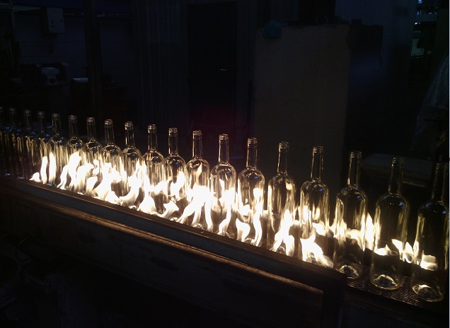 IS- machine for container glass forming